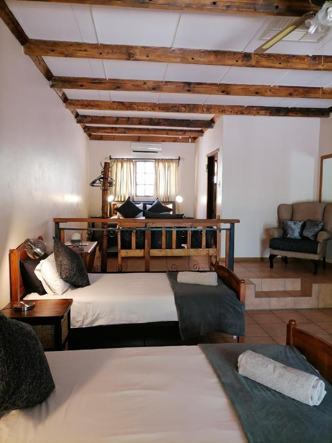 Langberg Guest Farm Hotel Kimberley Exterior photo