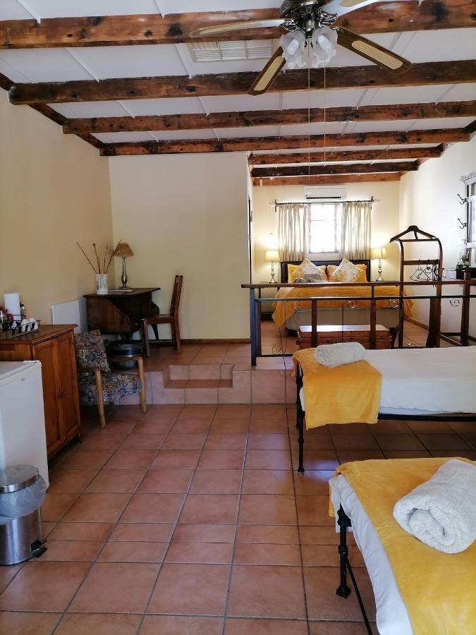Langberg Guest Farm Hotel Kimberley Exterior photo